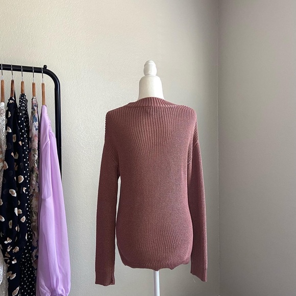 Medium | Cut Out V-Neck Sweater - Picture 2 of 2